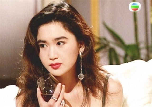 米乐M6官方入口:来伊份高层致良知学习归来 3.0战略向着幸福进发(图2) 米乐M6